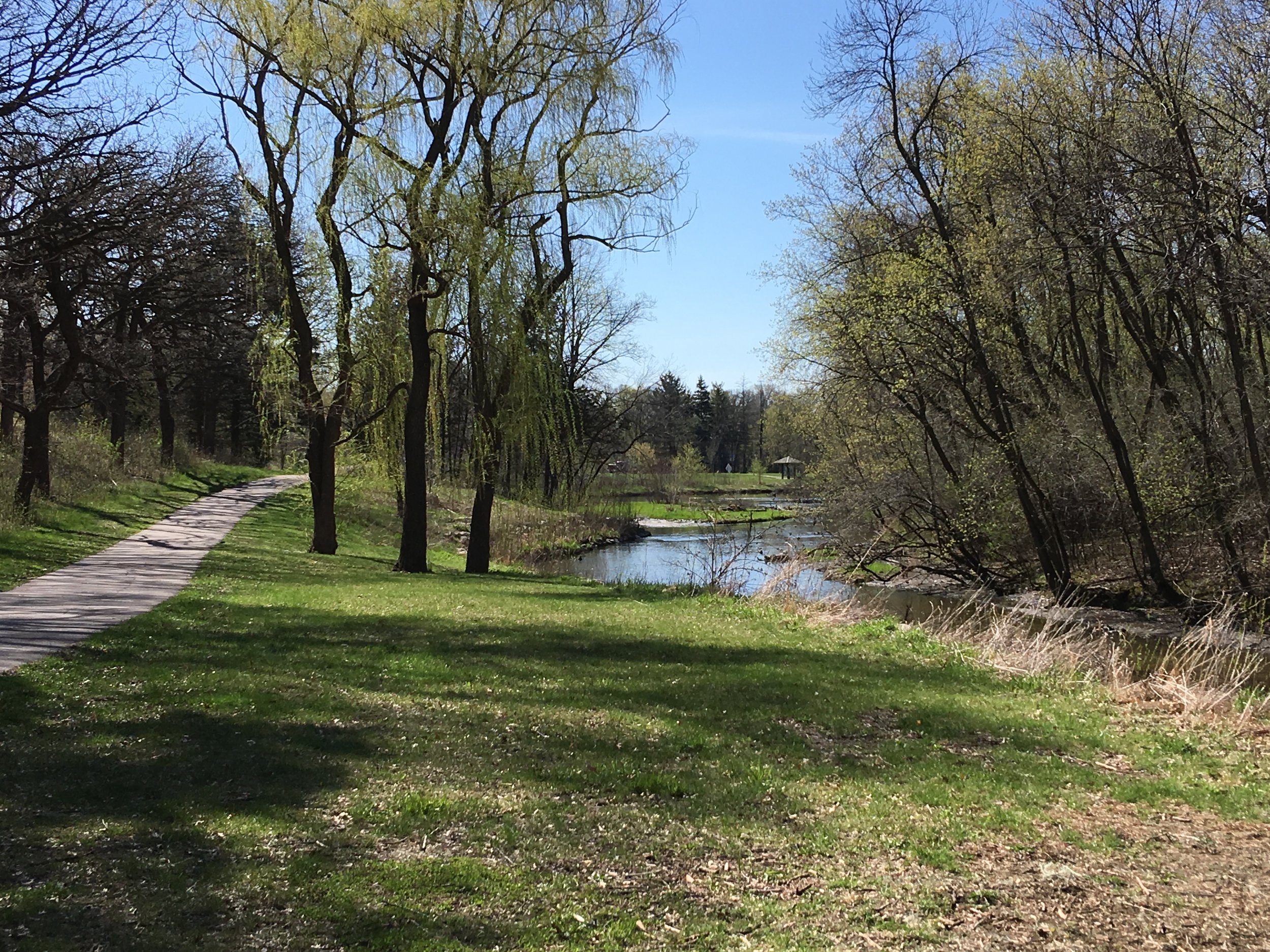 Theodore Wirth Parkway pedestrian trail