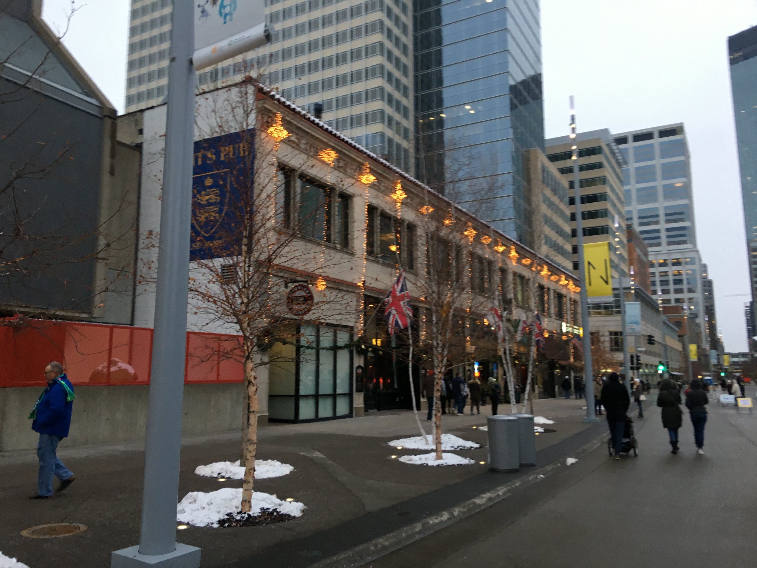 Hennepin Avenue, normally filled with buses and a frequent stop on my winter commute home