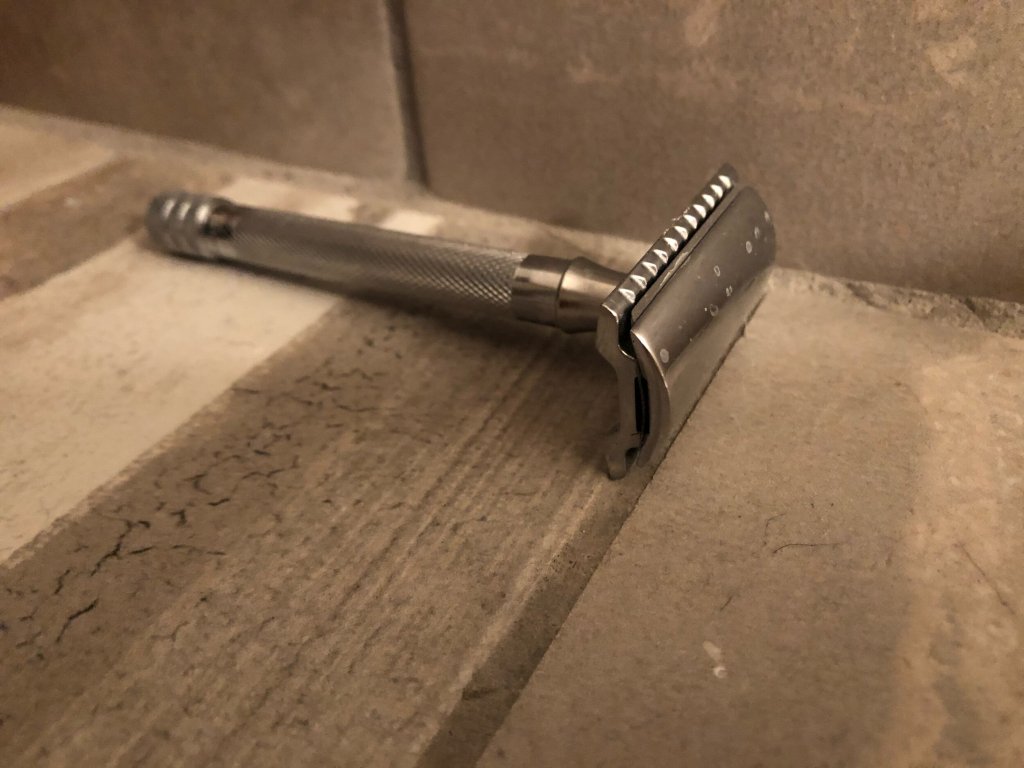 Ditching Plastic Razors: the Safety&nbsp;Razor