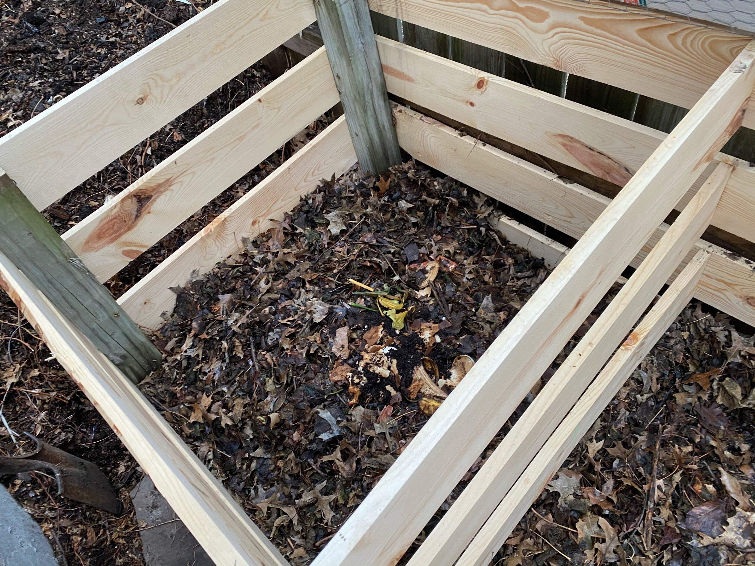 Division in the middle to create two bins