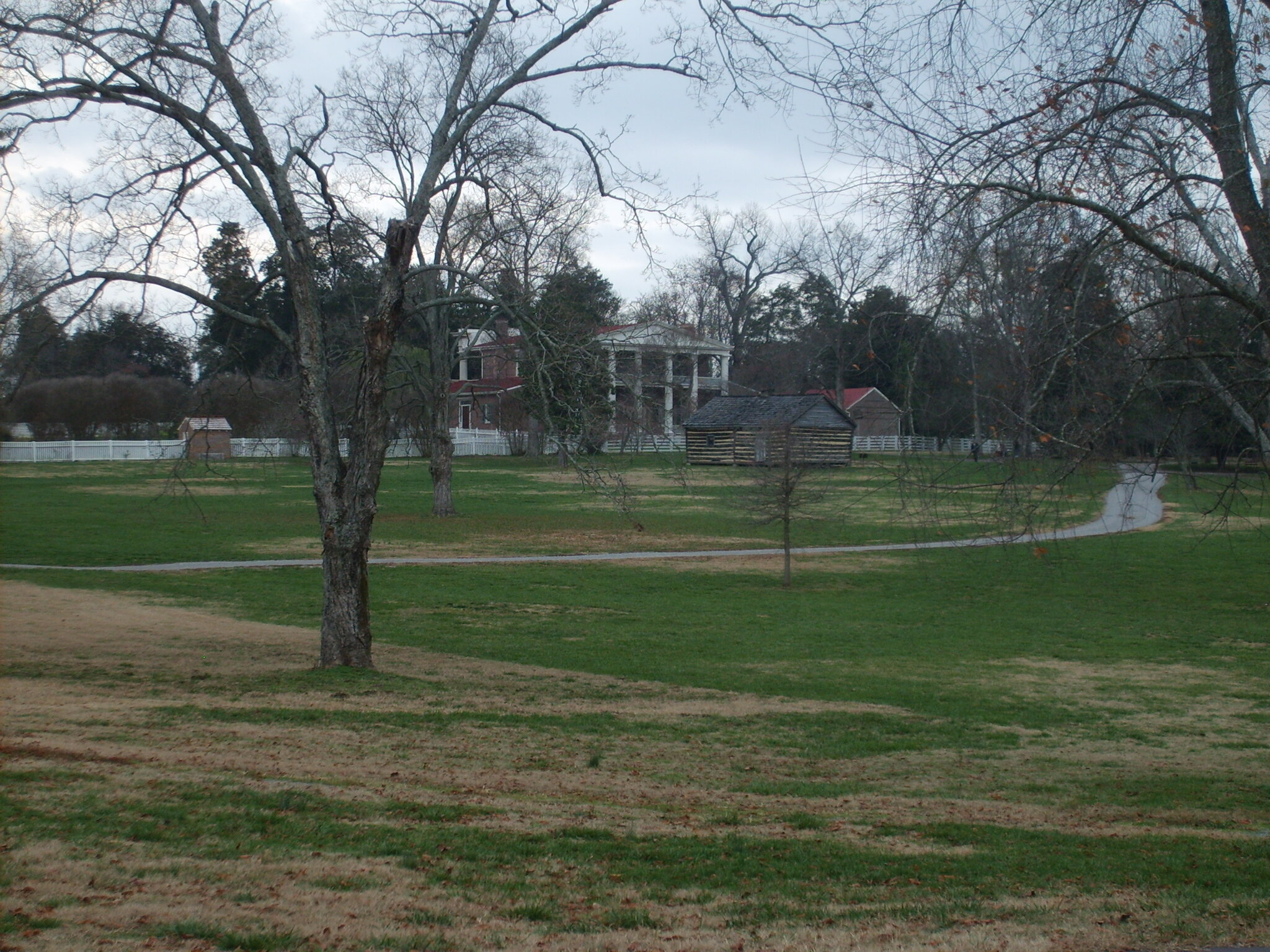 The grounds of the Hermitage as I saw them in November 2007 with the slave quarters in front of the Jackson’s home